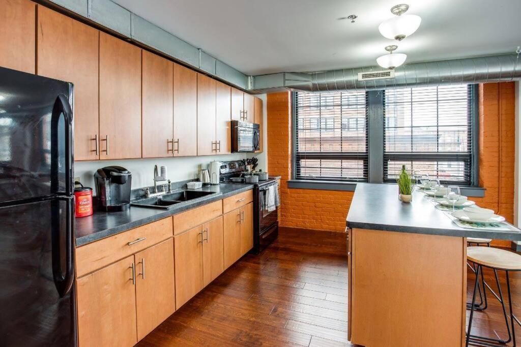 Centric Modern Loft W/ King Beds Apartment Rochester Exterior foto