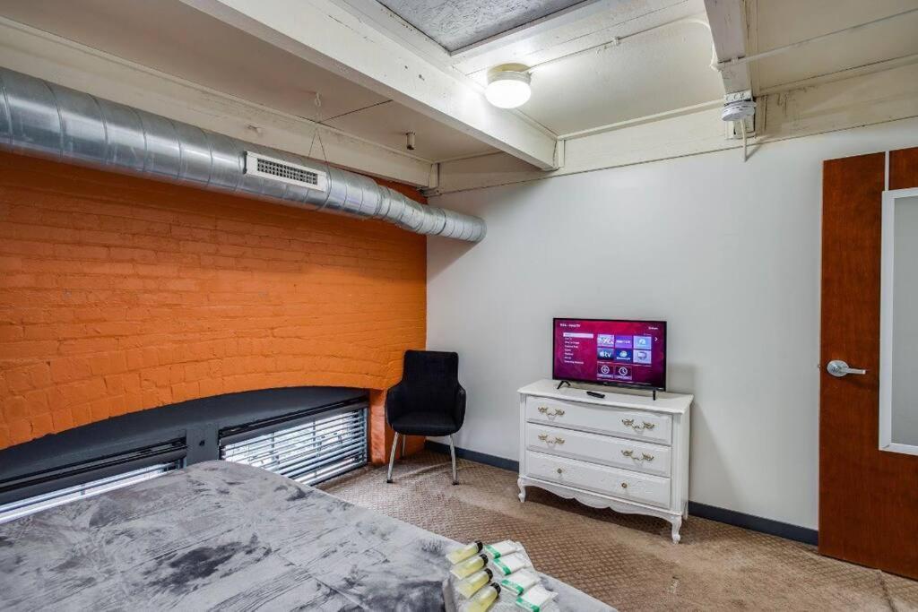 Centric Modern Loft W/ King Beds Apartment Rochester Exterior foto