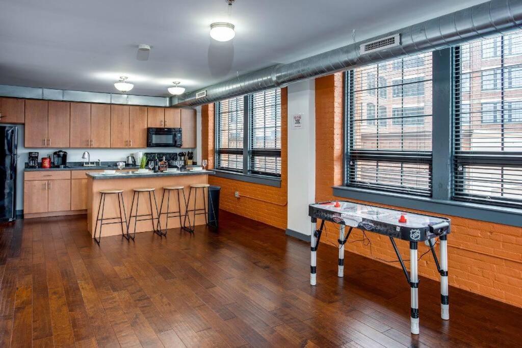 Centric Modern Loft W/ King Beds Apartment Rochester Exterior foto