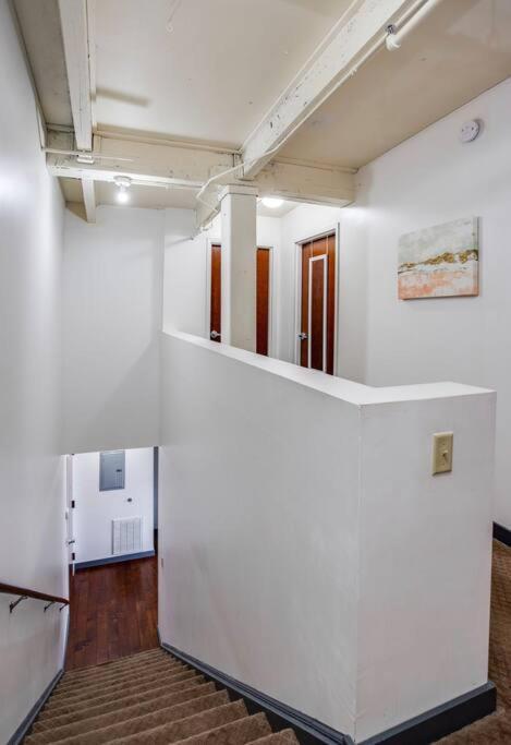 Centric Modern Loft W/ King Beds Apartment Rochester Exterior foto